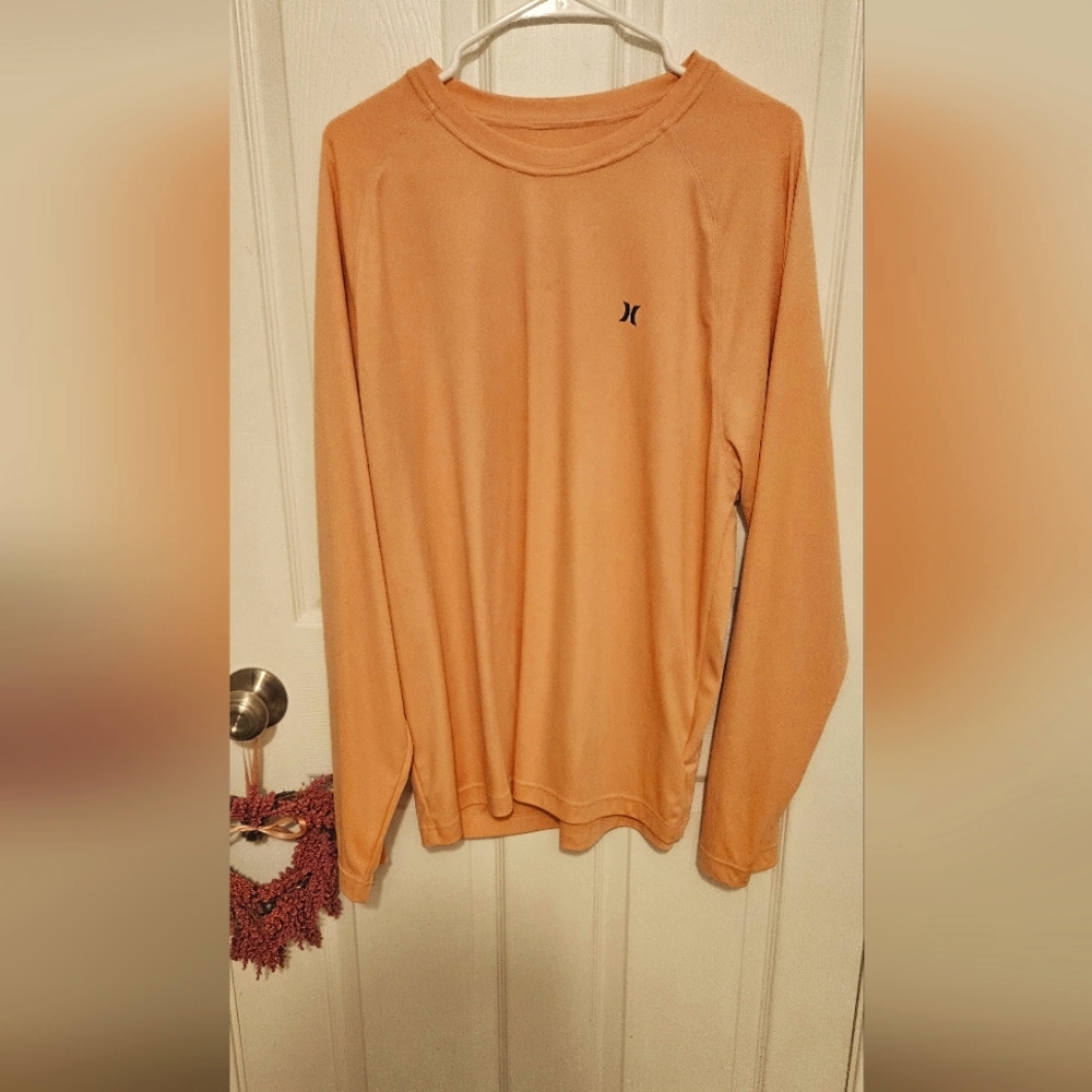 Men's Hurley Top